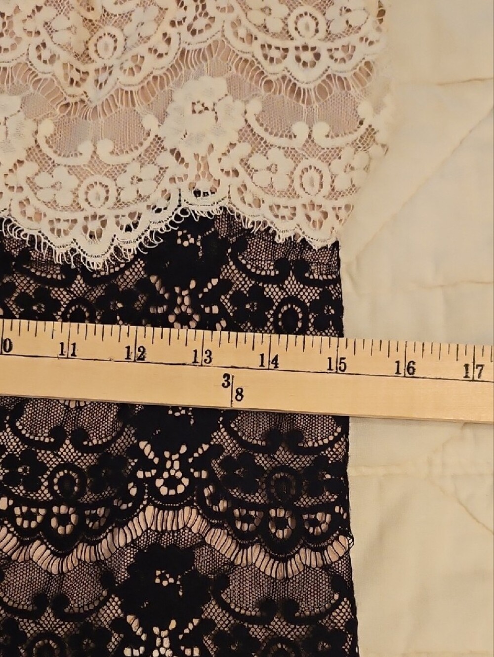 Jessica Simpson Sleeveless  Two Tone Lace Dress- Size 4 - Picture 5 of 10